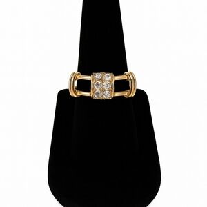 Stunning Gold Tone Crystal Ring – Size 5.75